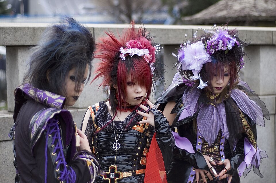 Visual_kei_1.jpg